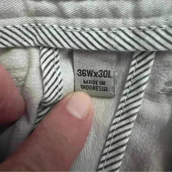 Goodfellow & Co. Men's Hennepin Chino Athletic Fit Pants, Size 36Wx30L, EUC - Picture 6 of 7